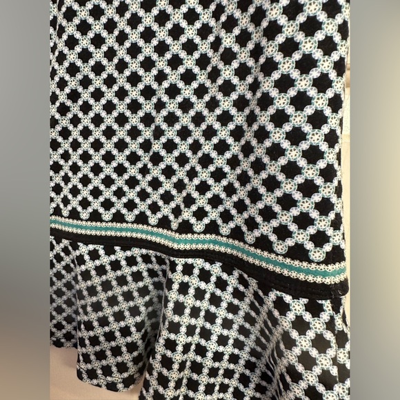 Max Studio Mini Skirt Elastic Stretch Waist Ruffle Bottom Size Medium - Picture 13 of 14